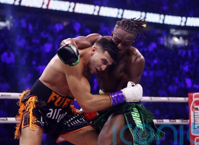 Tommy Fury claims points victory over YouTube star KSI