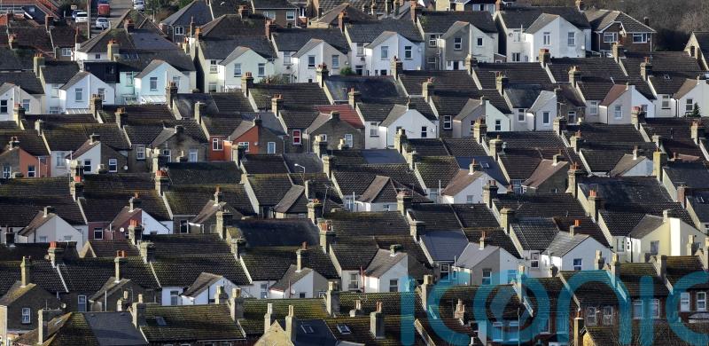UK house prices ‘little changed’ from a year ago but rents show record rise