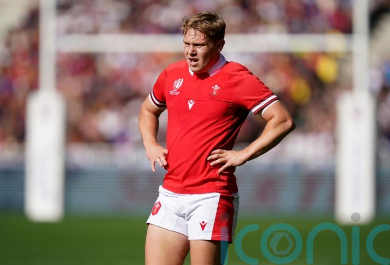 Wales’ Sam Costelow out until new year with shoulder and hamstring injuries