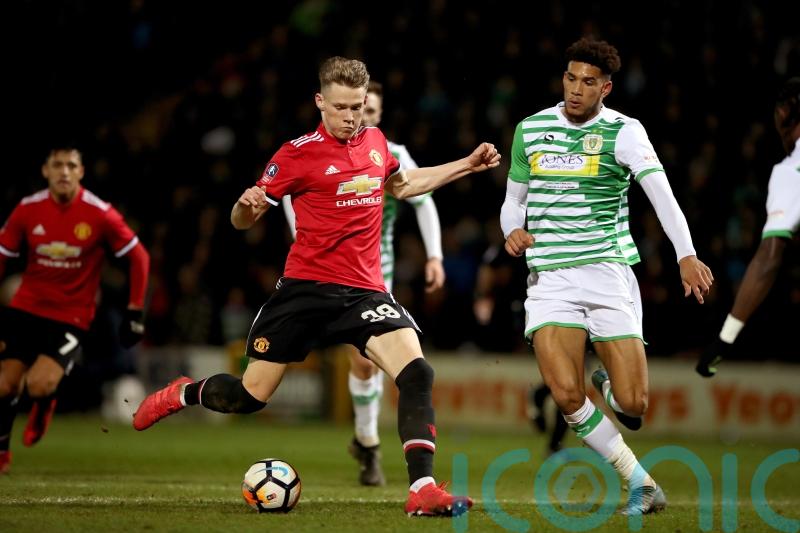 Omar Sowunmi haunts former club Colchester to snatch point for Sutton