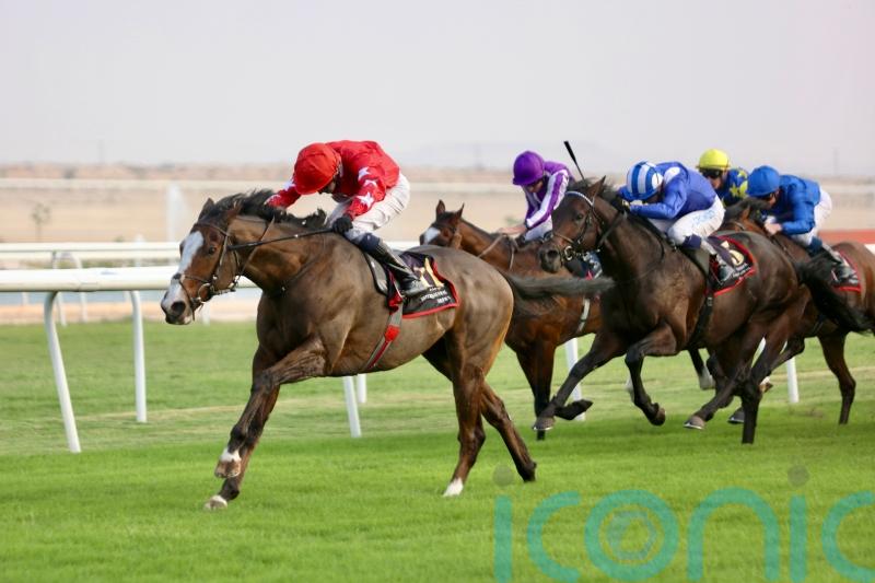 Fergie time in Bahrain as Spirit Dancer storms home