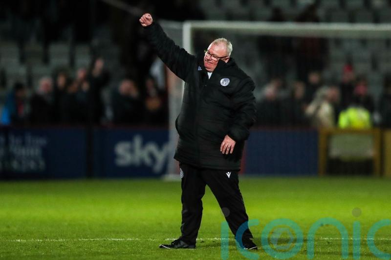 Steve Evans challenges Stevenage to continue upsetting applecart