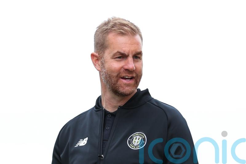 Harrogate boss Simon Weaver hails Jack Muldoon’s ‘dedication to his profession’