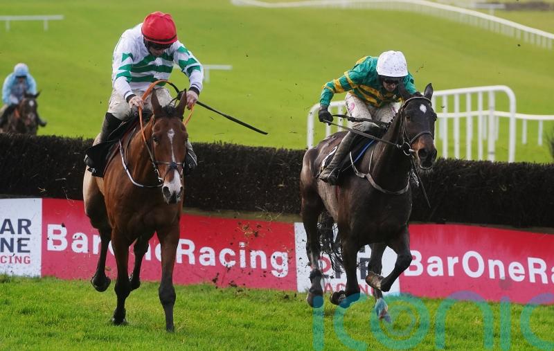 American Mike too strong for Fact To File at Navan