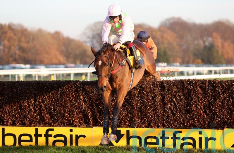 Royale Pagaille upsets Bravemansgame in Betfair Chase
