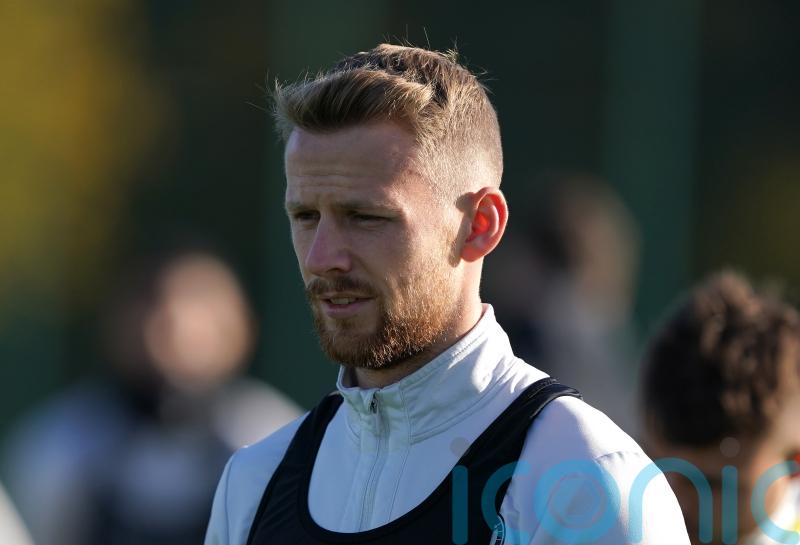 Stephen Kingsley urges Hearts to start taking games ‘by scruff of the neck’
