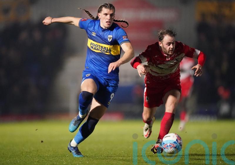 Josh Davison and Ali Al-Hamadi hand 10-man Wimbledon victory at Crawley