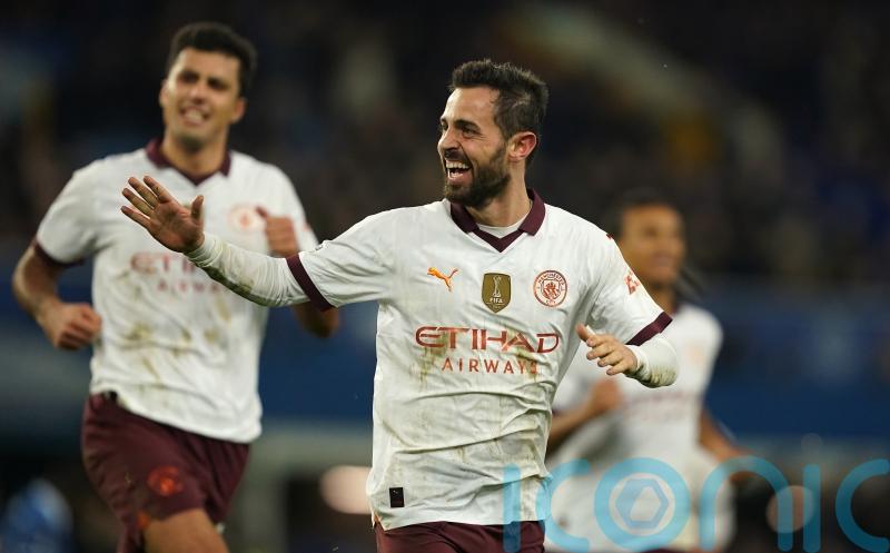 Manchester City climb into top four after coming from behind to win at Everton