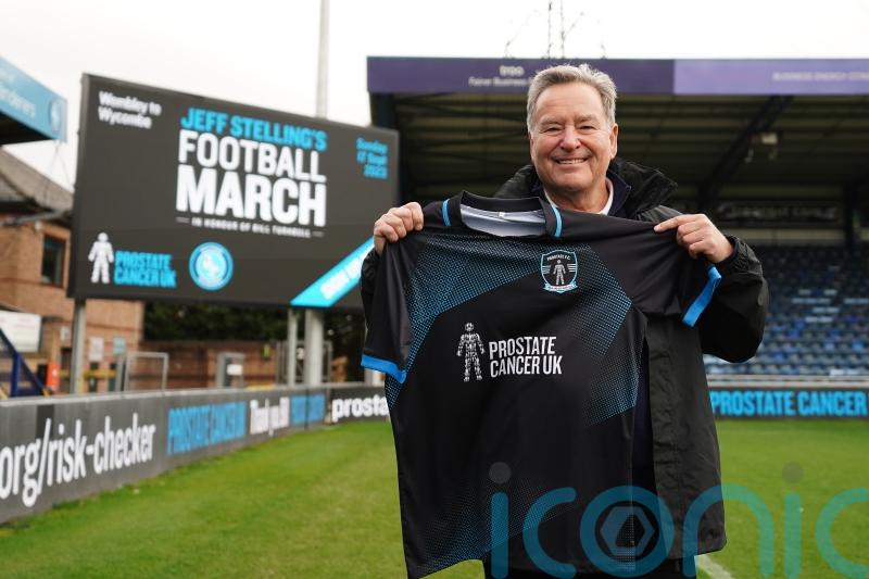 Jeff Stelling proud to be made MBE in recognition of cancer charity work
