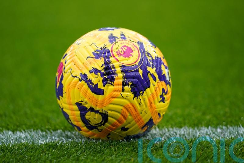 Adebola Oluwo on target as Barnet down Southend