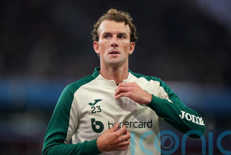 Christian Doidge helps Hibernian beat Forfar in Scottish Cup