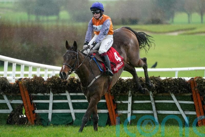 Facile success for Captain Cody on hurdles debut