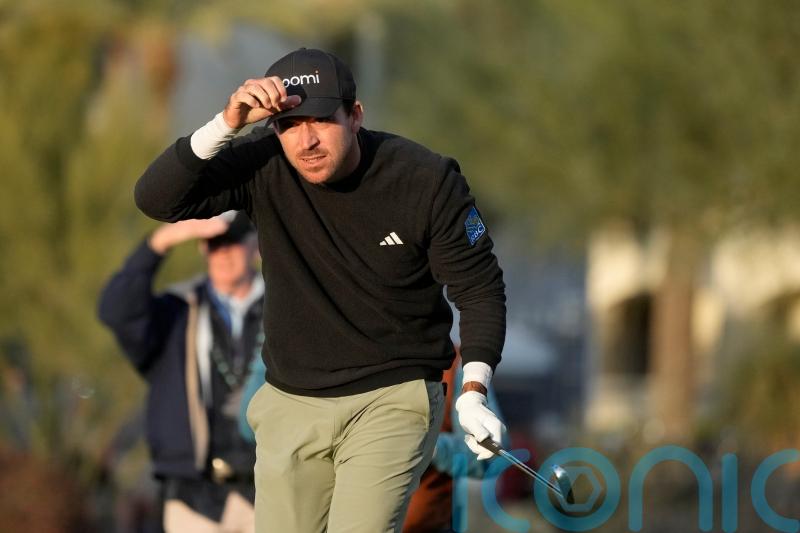 Nick Taylor takes one-shot lead into Sunday’s play at Phoenix Open