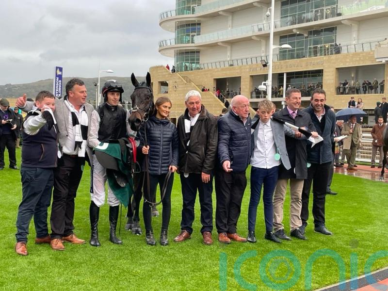 Cromwell to make late call on Flooring Porter’s Festival target