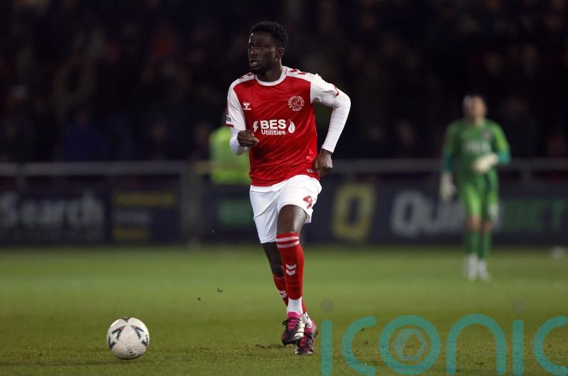 Brendan Sarpong-Wiredu scores late leveller as Fleetwood draw with Reading