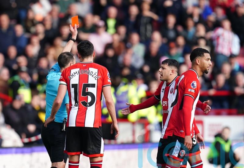 Chris Wilder says Mason Holgate has apologised to team-mates for red card