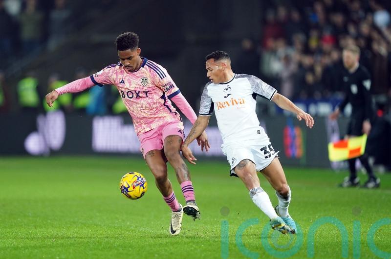 Ronald at the double as Swansea dent Sunderland’s play-off aspirations