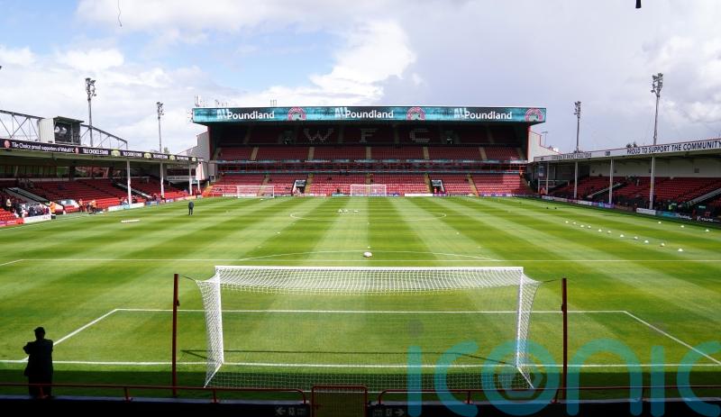 Emmanuel Adegboyega nets late Walsall winner against Accrington