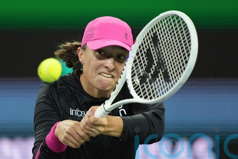 Iga Swiatek to face Caroline Wozniacki in Indian Wells quarter-finals