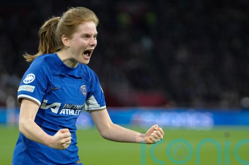 I might give her a game in goal – Emma Hayes hails Sjoeke Nusken’s versatility