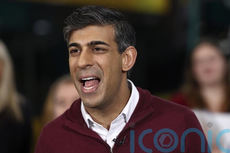 Rishi Sunak backs Nottingham Forest’s county-wide community health initiative