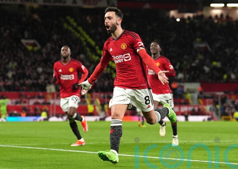 Manchester United overcome more defensive mishaps to beat leaky Sheff Utd