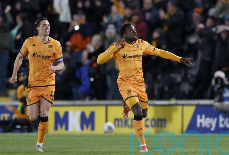 Ipswich miss chance to go second as Hull hit back to claim thrilling draw