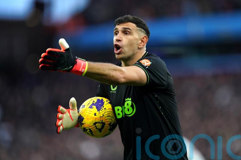 Aston Villa to make late check on Emiliano Martinez for Olympiacos second leg