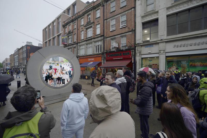 Bye Big Apple - Dublin portal says farewell to New York as installation changes to Philadelphia