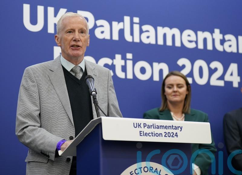 Gregory Campbell retains East Londonderry by slim margin over Sinn Fein