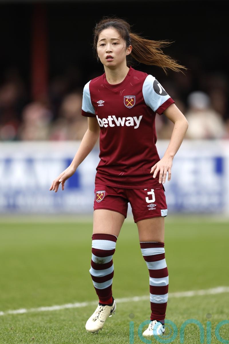 Defender Risa Shimizu joins Manchester City on three-year deal