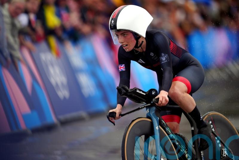 Silver joy for Anna Henderson in women’s time trial at Paris Olympics