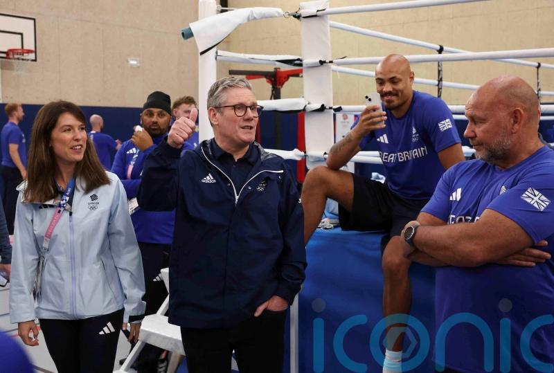 Royals and PM among those sending congratulations to Team GB as Olympics end