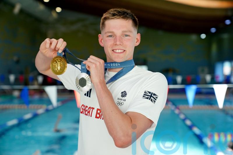 Duncan Scott sent ‘lovely message’ by Sir Chris Hoy after breaking medal record