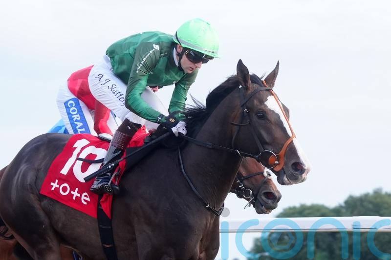 Four-timer gives Ireland hope of retaining Racing League title