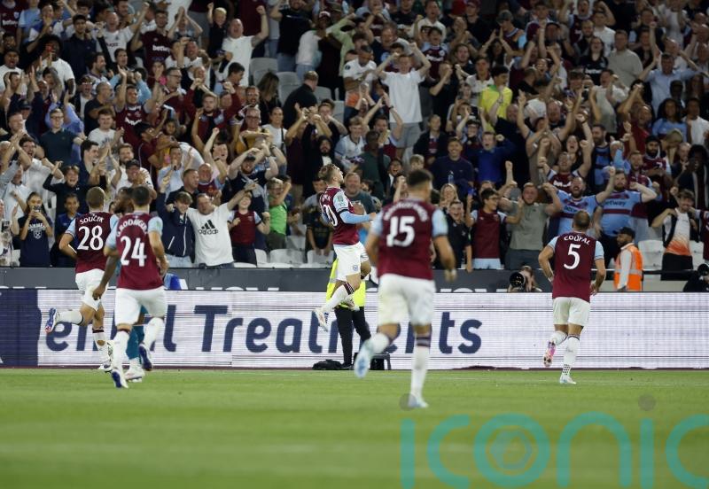 Jarrod Bowen’s late effort helps West Ham see off Bournemouth