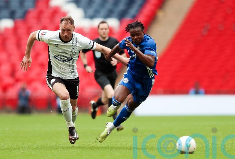 Louis Storey earns 10-man Gateshead dramatic Eastleigh victory with late winner