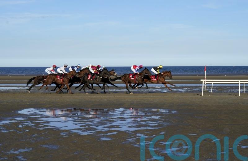 Life’s a beach for Williams after Laytown win with Ivasecret