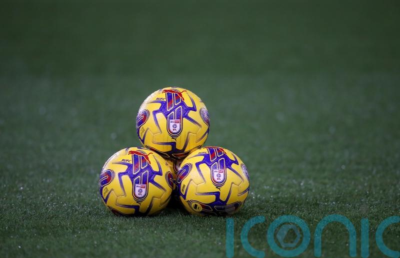 Rotherham battle back to beat 10-man Reading