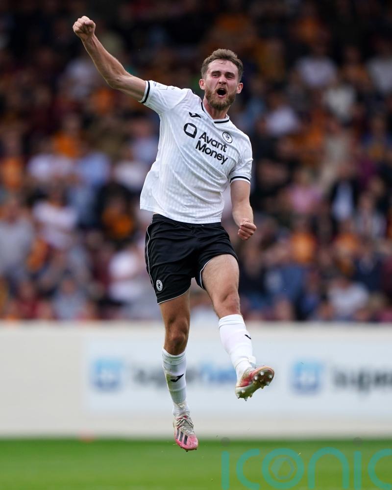 Lewis Banks earns Altrincham a point against Hartlepool