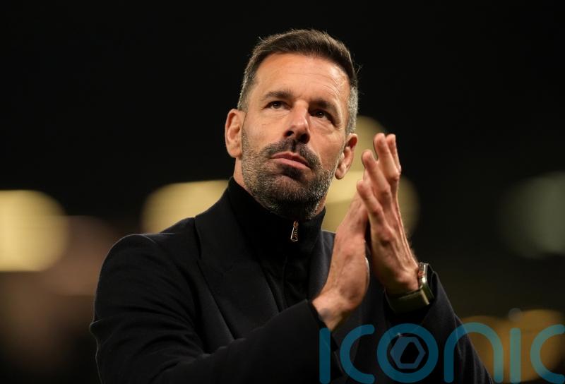 Ruud van Nistelrooy appointed Leicester manager