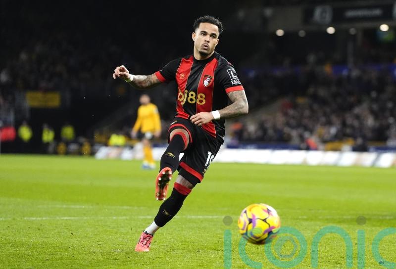 Justin Kluivert makes spot-kick history as Bournemouth beat Wolves