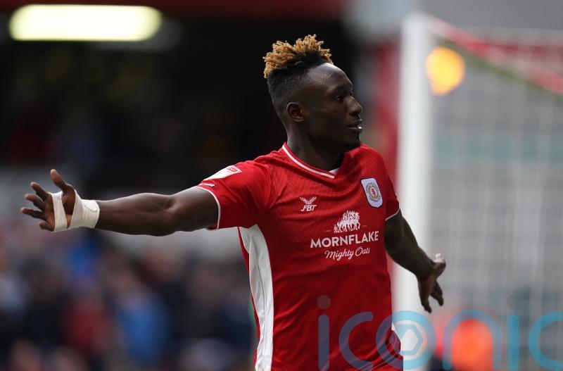 Leyton Orient snatch dramatic stoppage-time win over Oldham