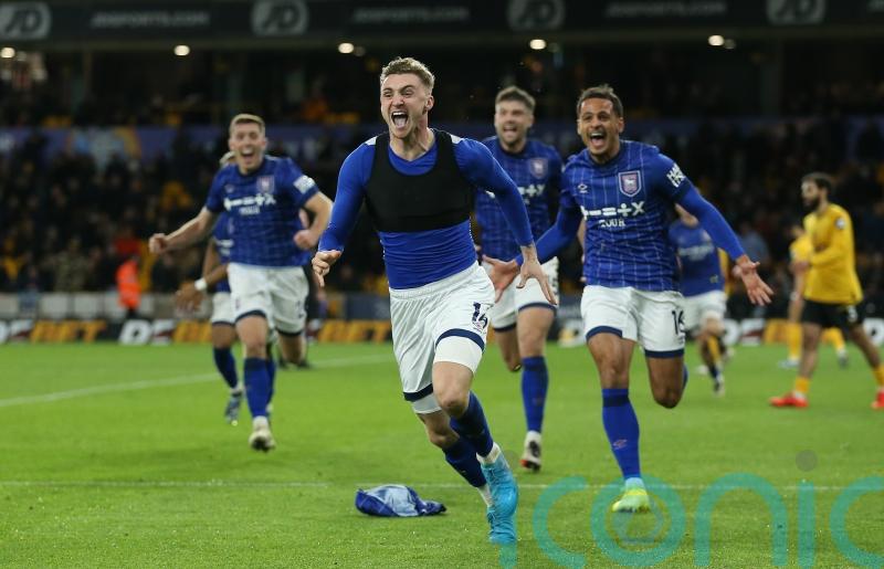 Gary O’Neil on the brink after Ipswich snatch last-gasp winner at Wolves