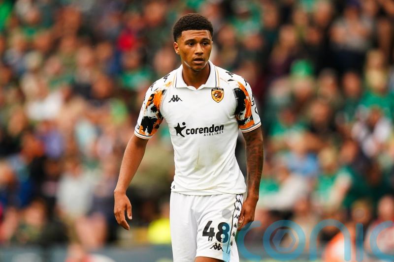 Substitute Mason Burstow scores winner as Hull beat Swansea to end 13-match run