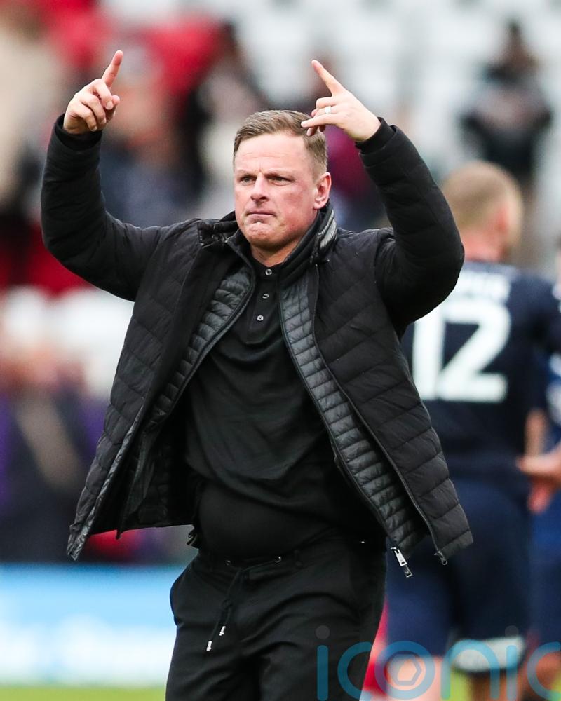 Richie Wellens delighted after ‘complete performance’ from Leyton Orient