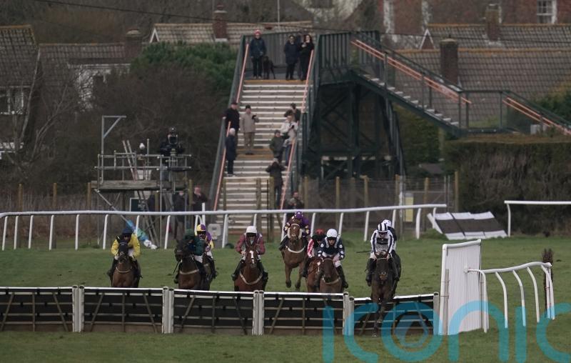 Plumpton called off due to waterlogging after morning rain