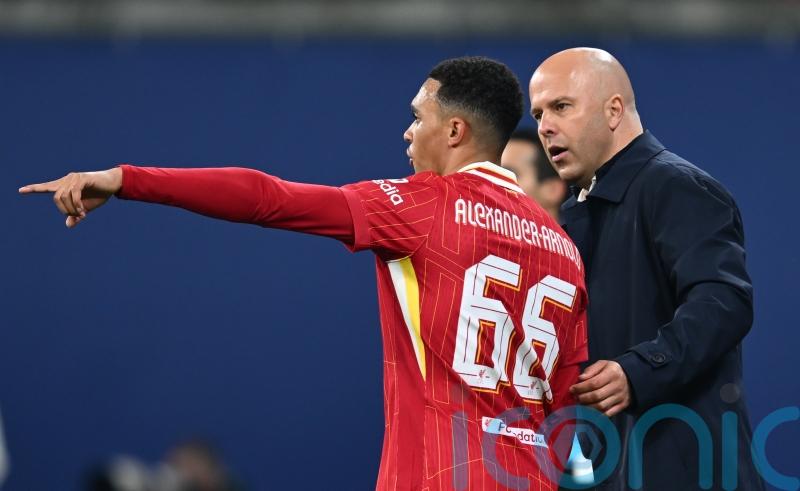 Arne Slot insists Trent Alexander-Arnold form not affected by contract situation