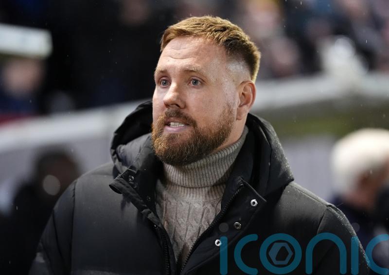 Rob Elliot and Crawley to reward travelling fans with ‘pie and pint’ after win