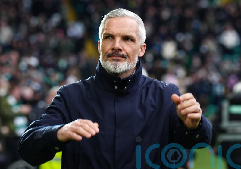 Jim Goodwin angry with Dundee United’s disallowed goal in defeat to Hibs